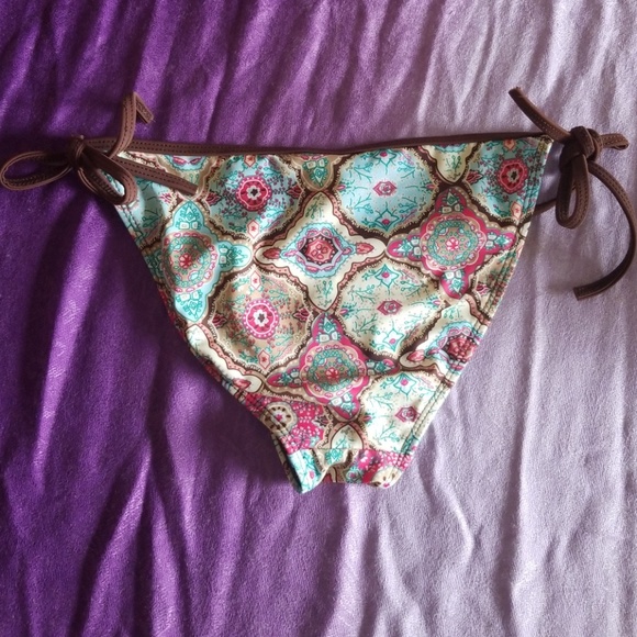 Guess Bohemian Print Bikini - Picture 2 of 5